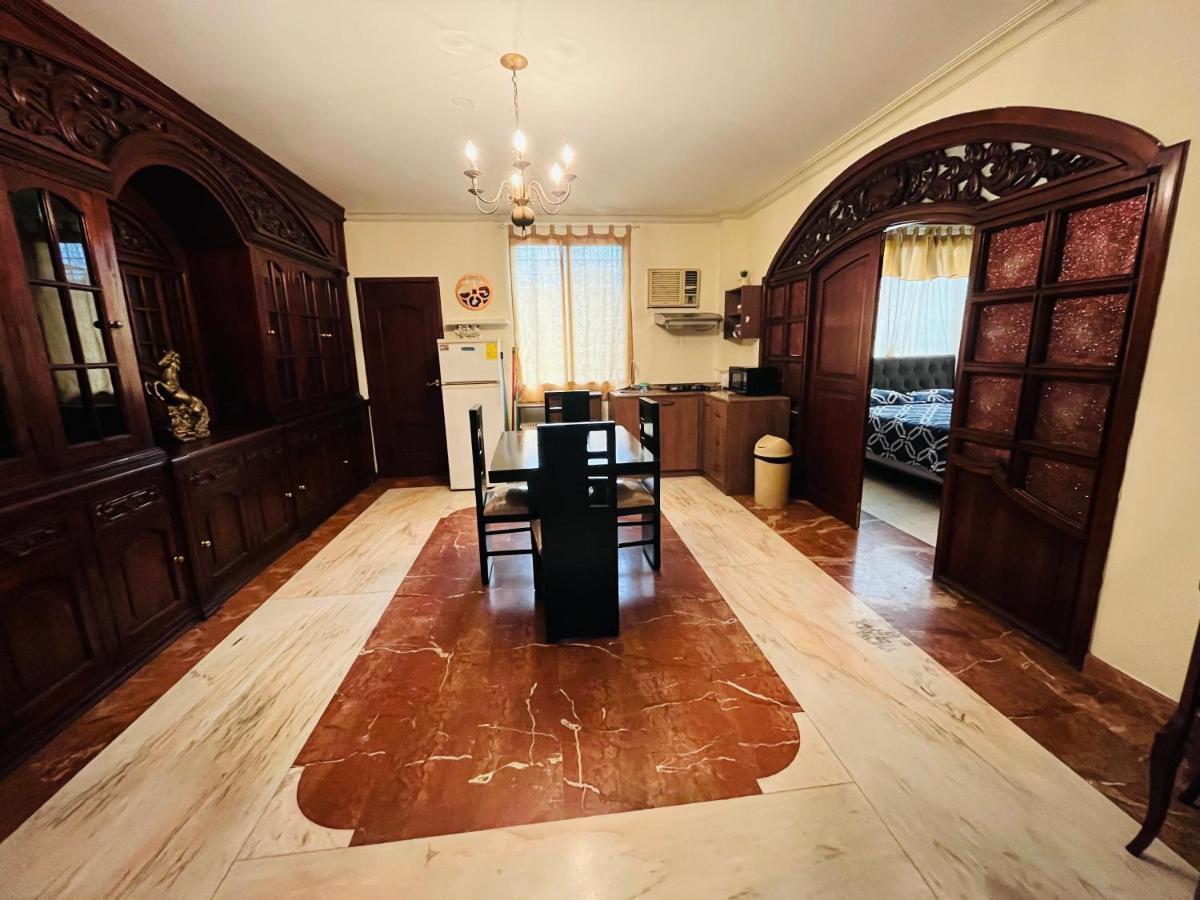 Mega Suite Junto Al San Marino Shopping Guayaquil Exterior foto